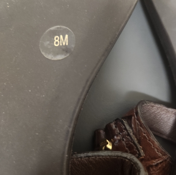 Tory Burch Trent Thong Sandals Brown Croc Embossed Sz 8M. Excellent Condition - Picture 7 of 8